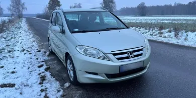FR-V