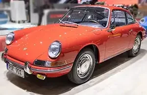 911