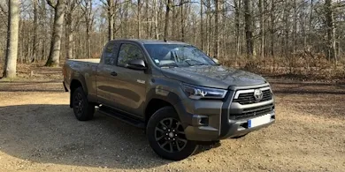 HILUX