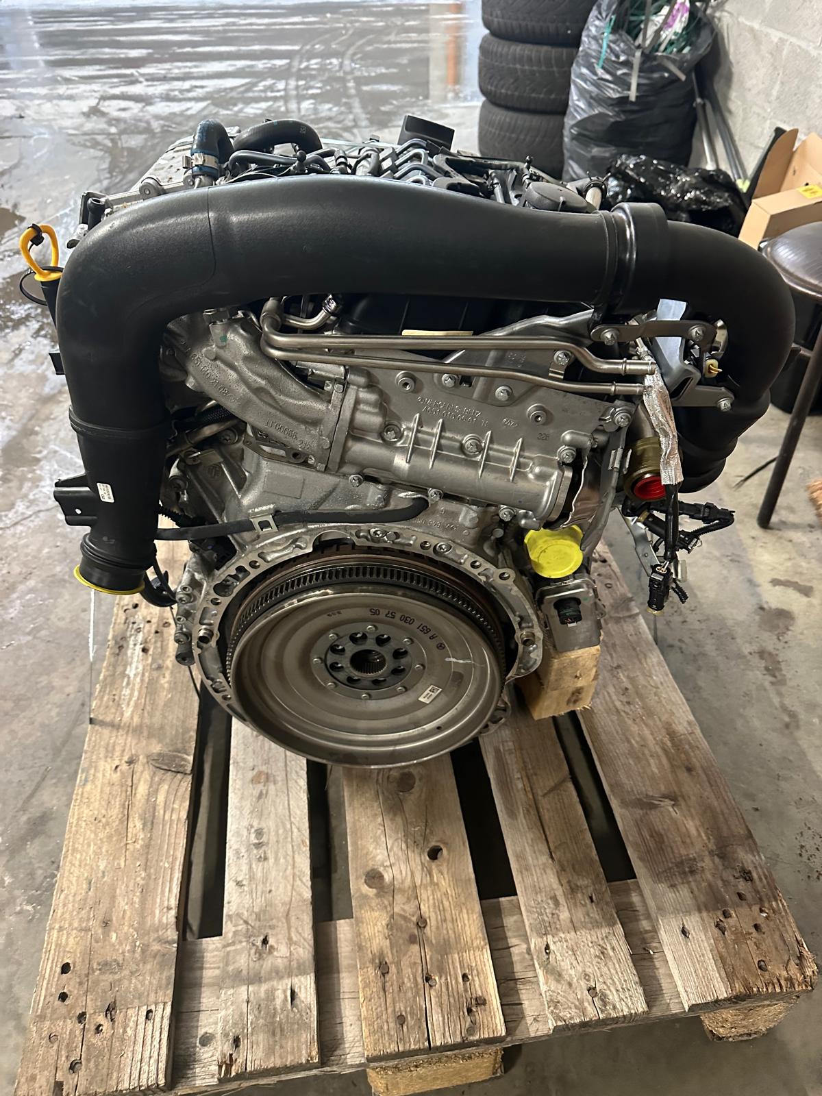 Moteur diesel Mercedes 651930 OM651 200 CDI occasion garantie 3 mois