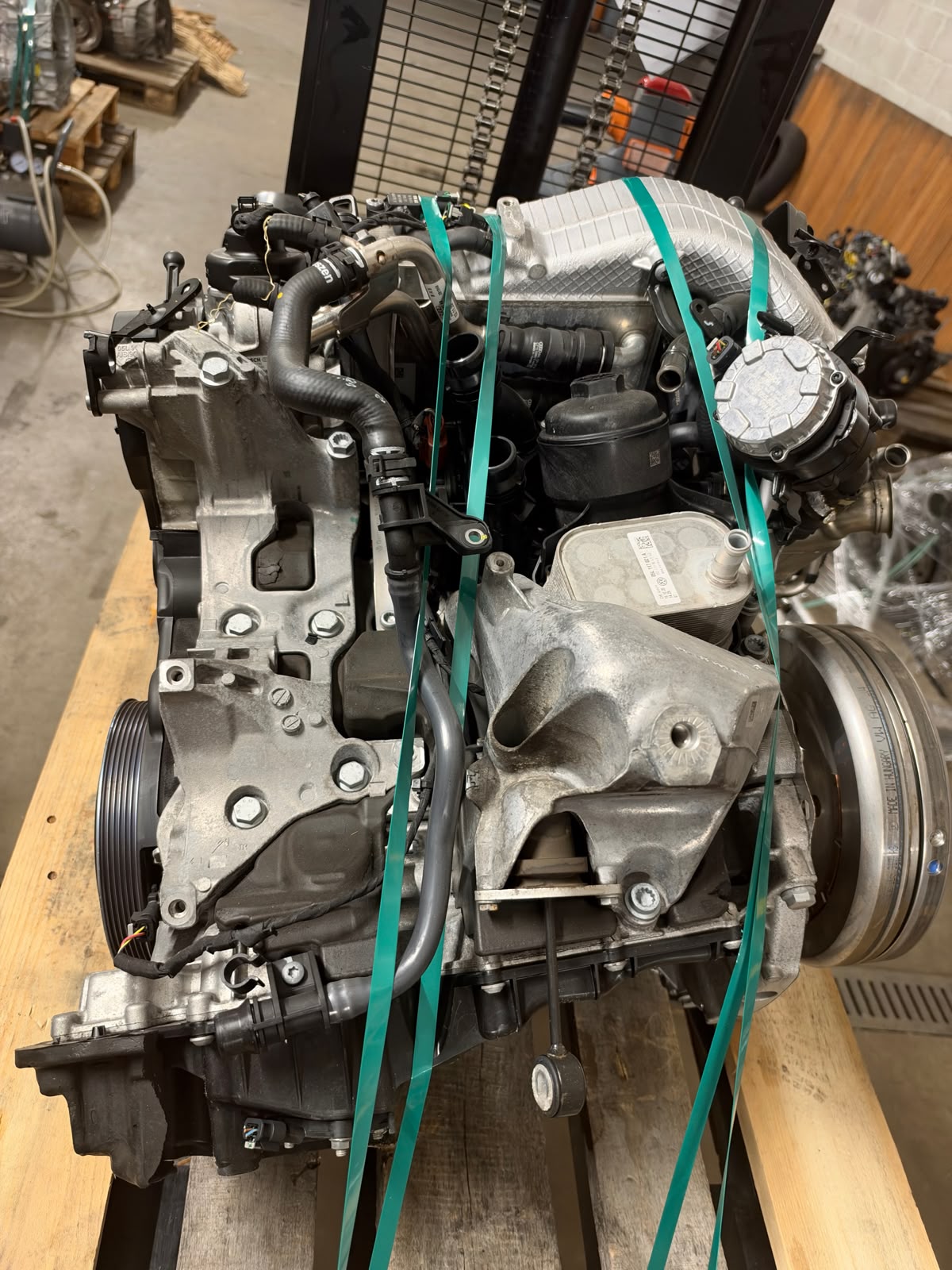 Moteur Audi A4 2.0 TDI code DTP - Image 3